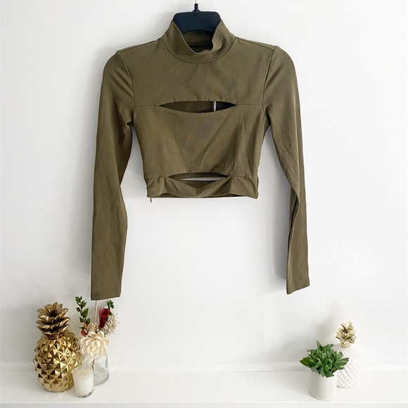 Tiger Mist ‘Shecki’ Cutout Cropped Top - Picture 2 of 9